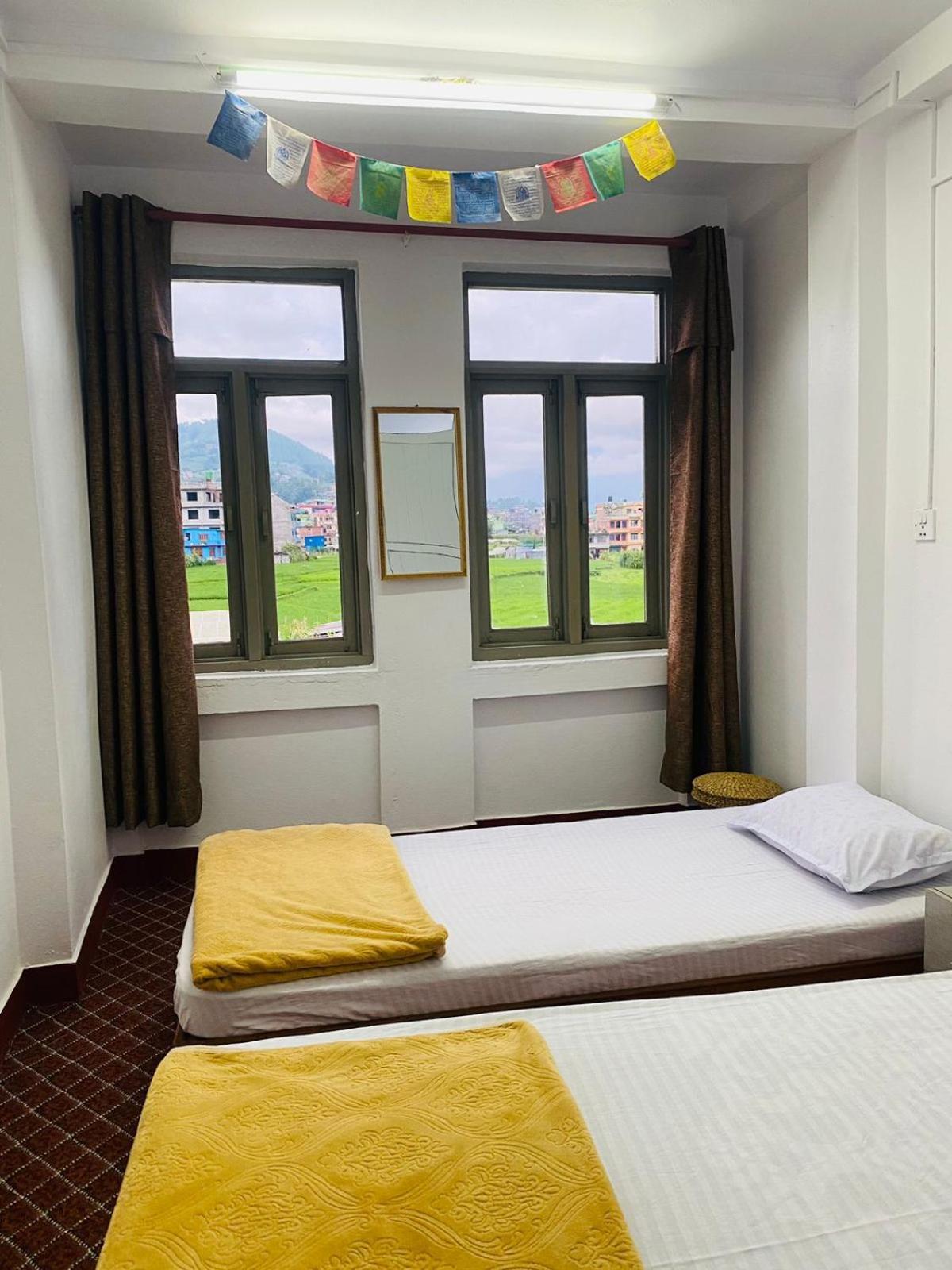 Community Holiday Inn Panaoti Zewnętrze zdjęcie